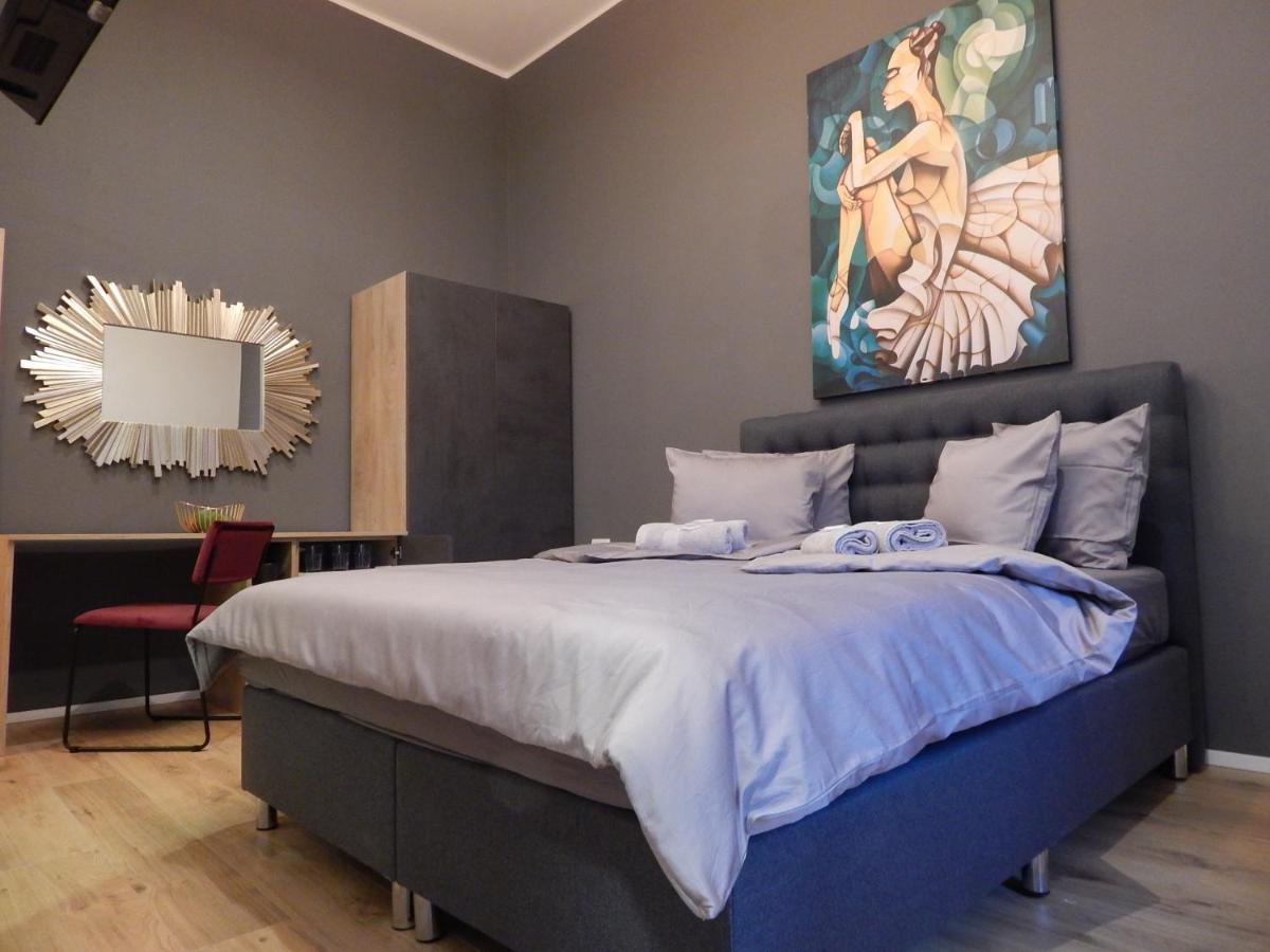 Gold Rooms And Suite Rijeka Luaran gambar