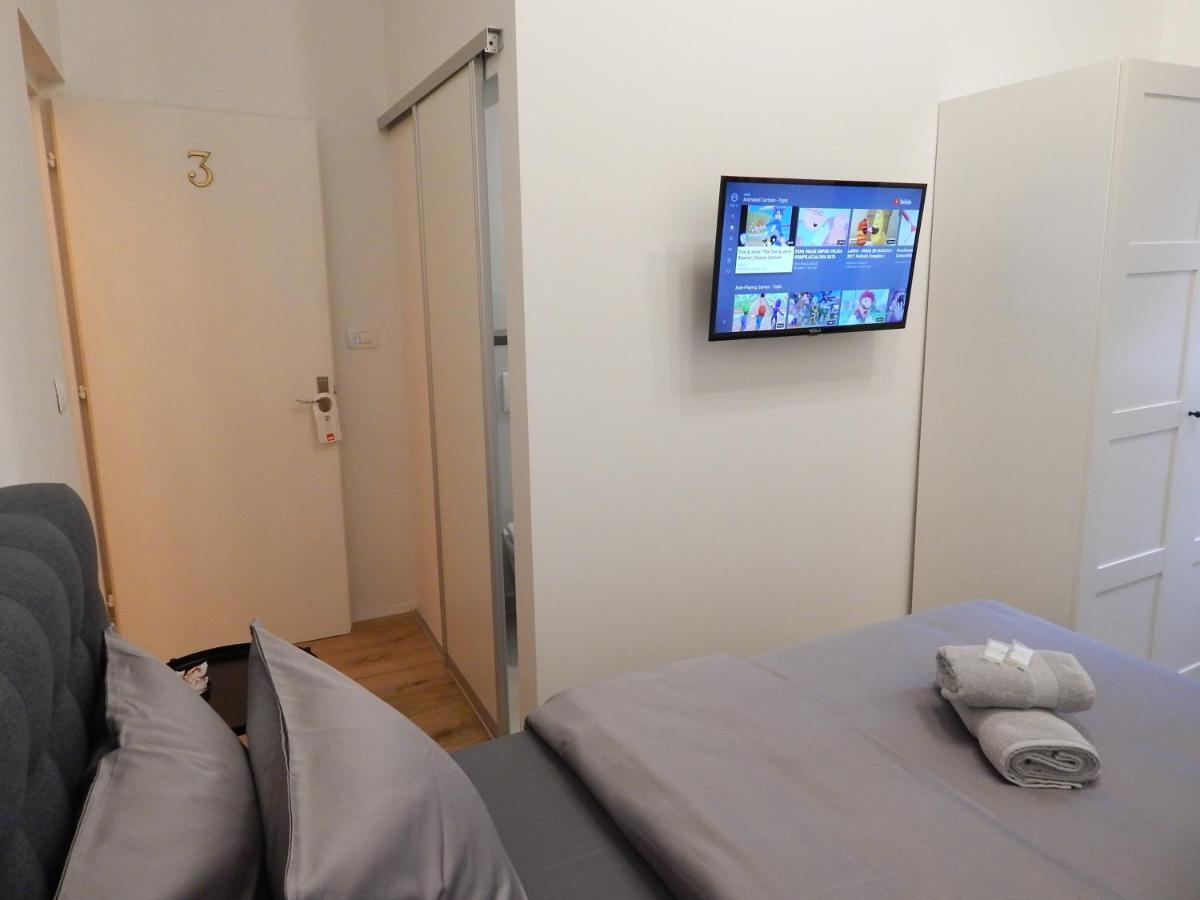 Gold Rooms And Suite Rijeka Luaran gambar