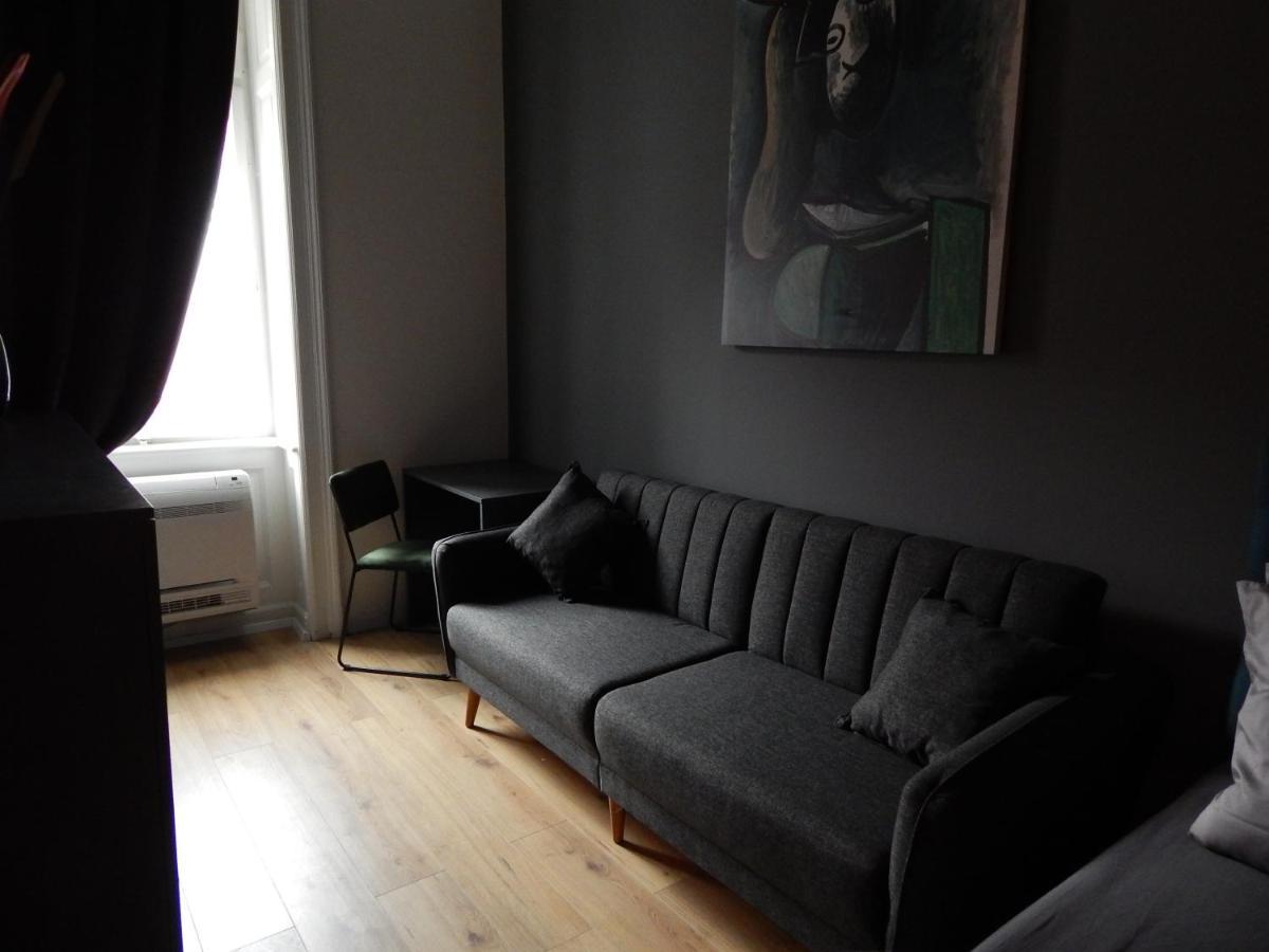 Gold Rooms And Suite Rijeka Luaran gambar